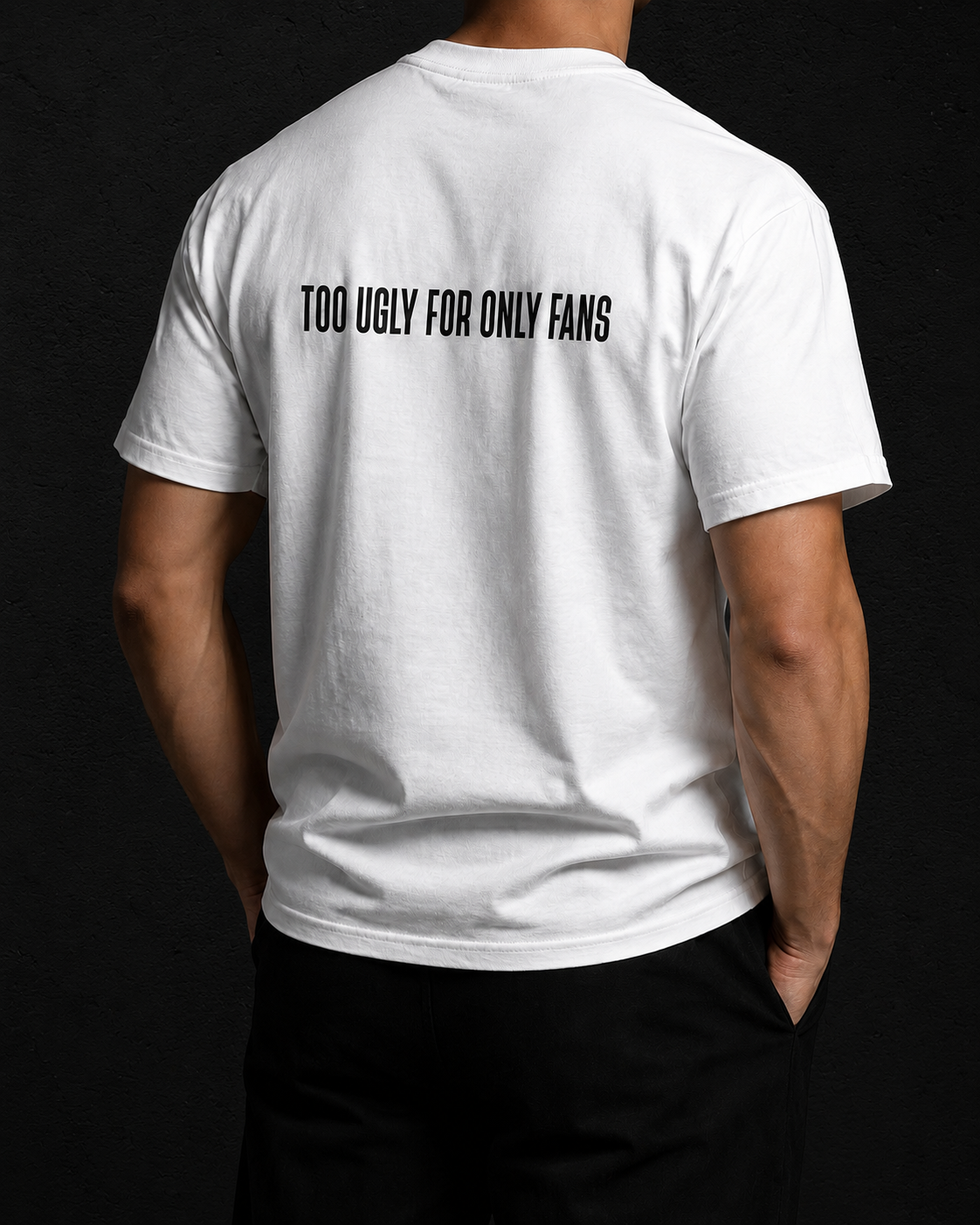 TOO UGLY T-Shirt in Weiß – On-Fit Rückansicht